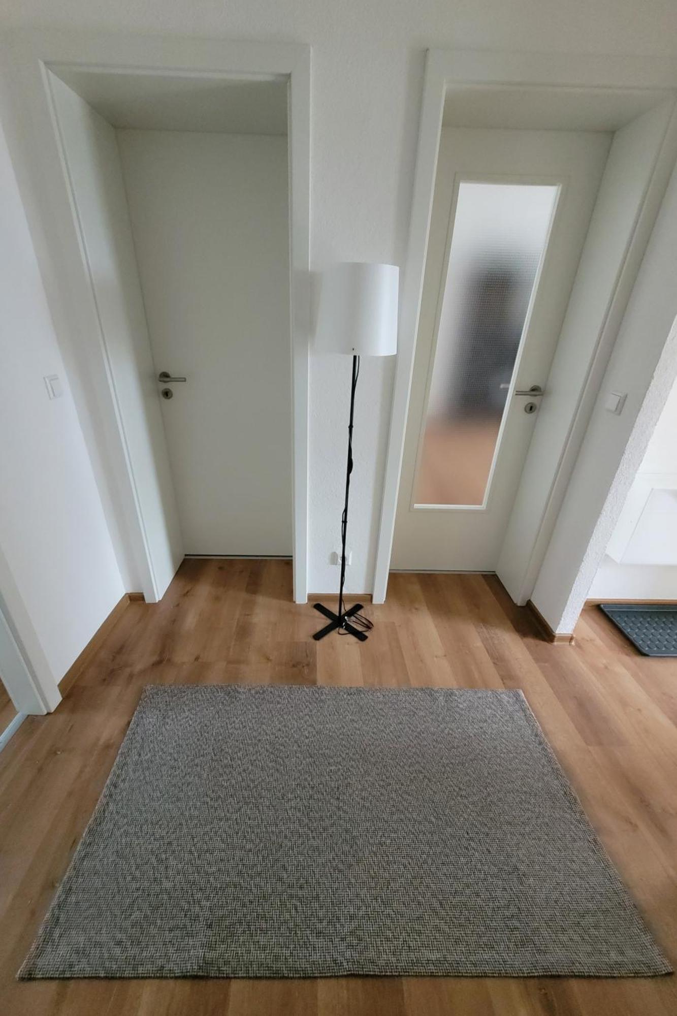 Living Flat, Eine Wohnung Mit Zwei Schlafzimmern Und Balkon ชอร์นดอร์ฟ ภายนอก รูปภาพ